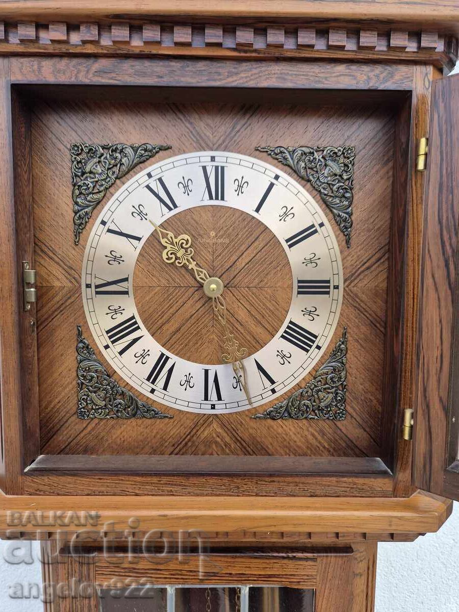 Vintage German salon clock JUNGHANS WORKING with price € 0.01 | 0.02 BGN Vintage German salon clock JUNGHANS WORKING with price € 0.01 | 0.02 BGN