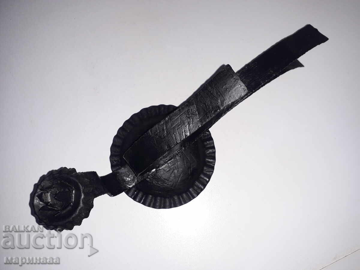 Licitație SFESNIC VECHI „PAUN”. FORJAT. FIER. R.P.B