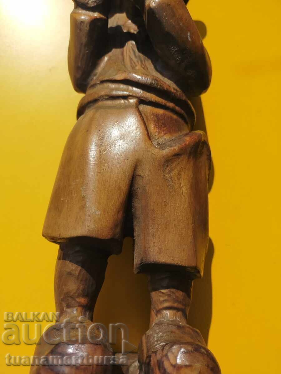 Licitație Figurină din lemn