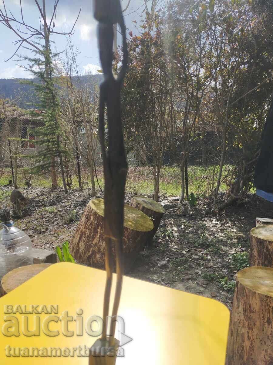 Livrarea Figurină din lemn
