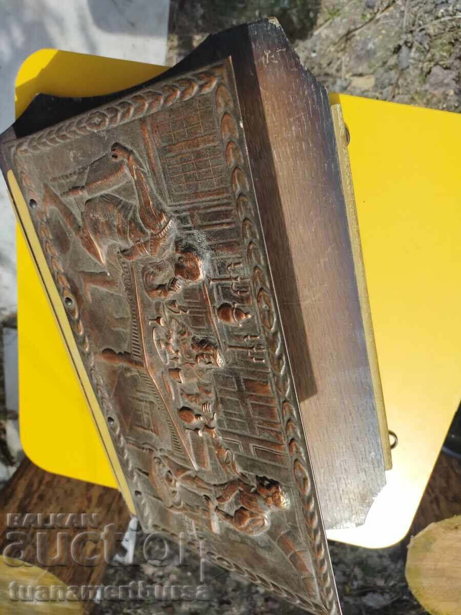 Ξύλινη βάση για εφημερίδες και περιοδικά - 6