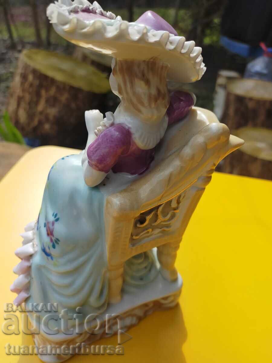 Licitație Figurină de porțelan