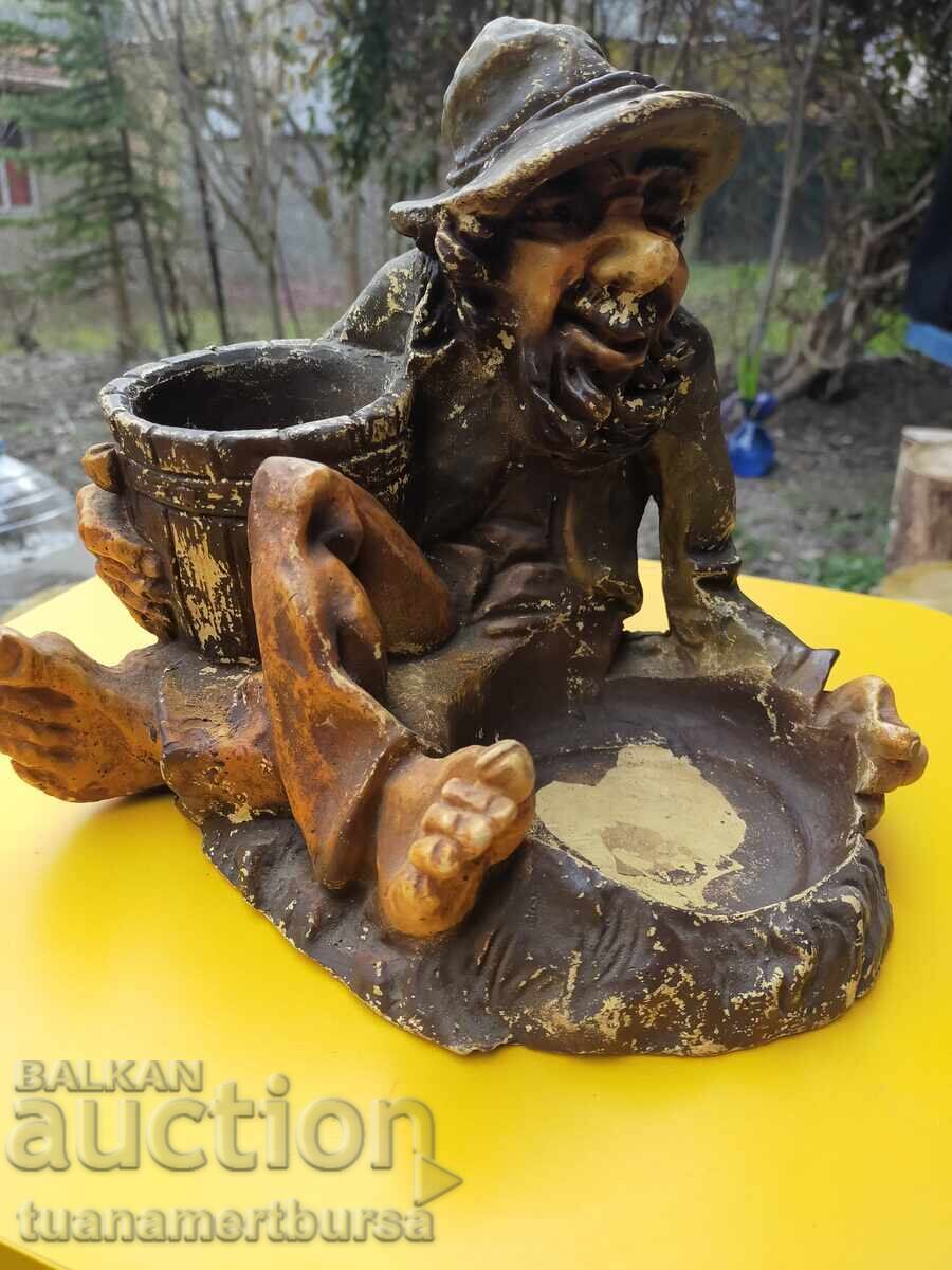 Livrarea O figurină Livrarea O figurină