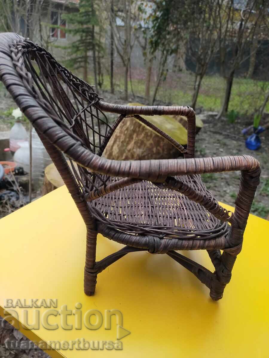 Scaun decorativ cu preț € 12.00 | 23.47 BGN