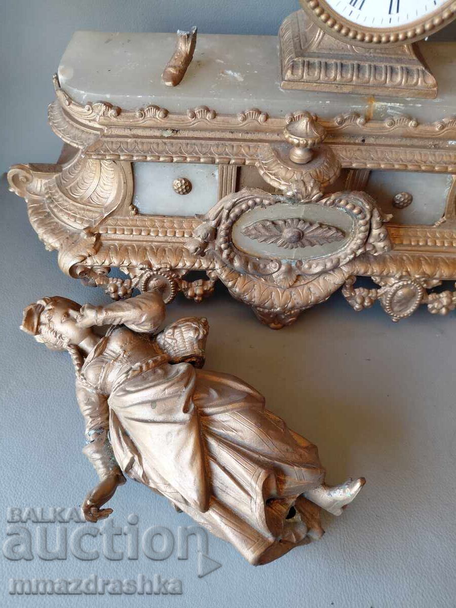 Livrarea Ceas de șemineu francez secolul al XIX-lea