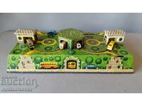 Λαμαρινένια παιχνίδι Αυτοκινητόδρομος