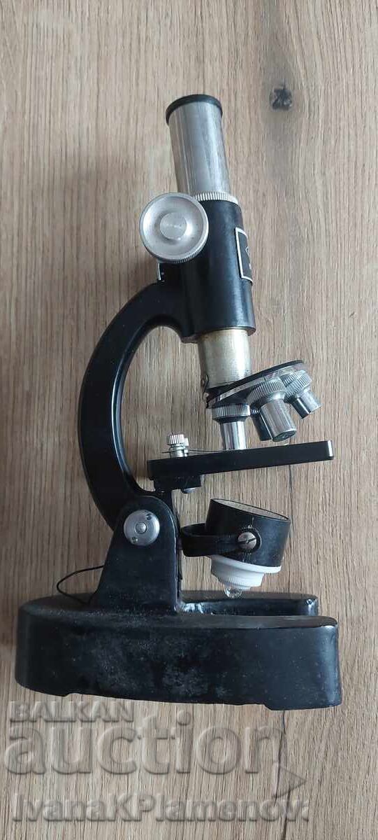 Microscop pentru cunoscători Microscop pentru cunoscători