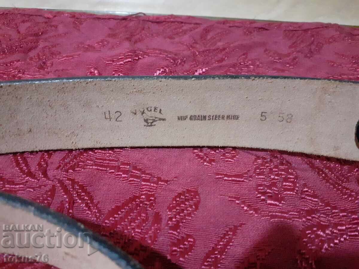 Livrarea Centura americană vintage din piele cu cataramă argintată