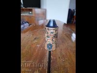 O brichetă veche Cricket