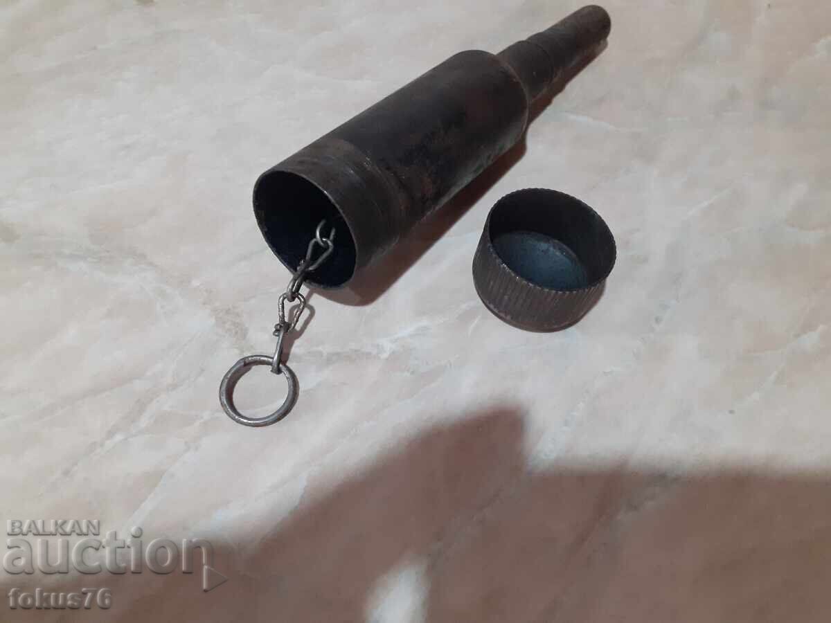 Licitație Vechi greisor metalic militar pentru motocicletă - taslamit