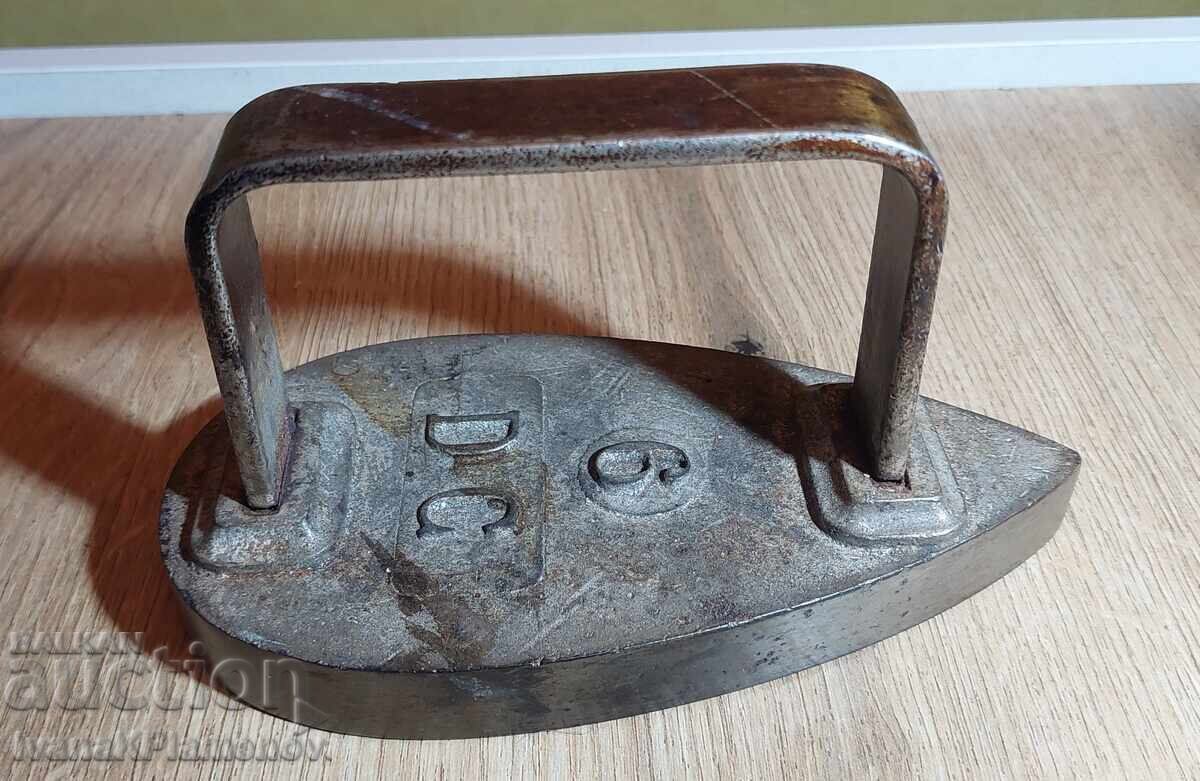 Retro iron for collectors - 5