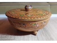 Wooden box for connoisseurs