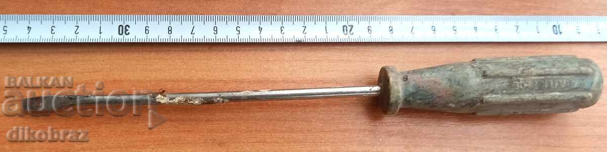 Ίσια μακριά κατσαβίδι - από 1 λεπτό του ευρώ