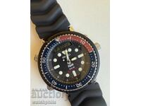 Seiko Prospex Padi Solar Diver 200 Special Edition. Perfect