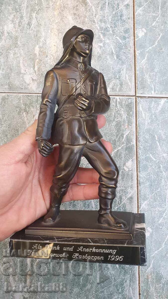 Figurină din bronz pe postament de marmură 1996