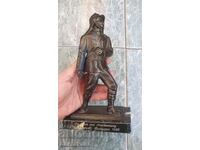 Бронзова фигура върху мраморен Постамент 1996