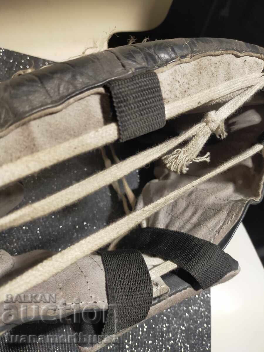 Licitație Casca de box