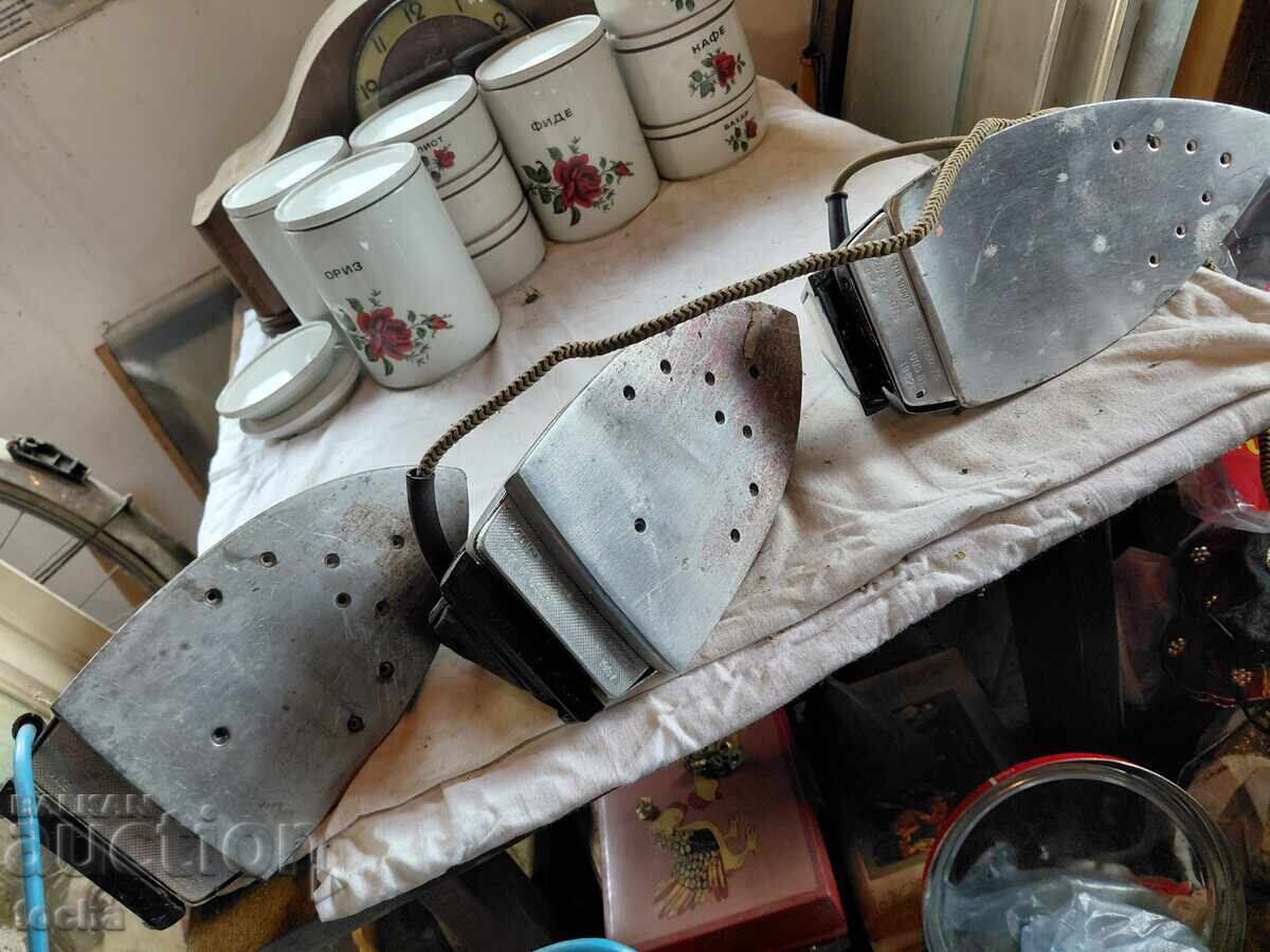 Licitație Vechi fiare de călcat electrice, lot două