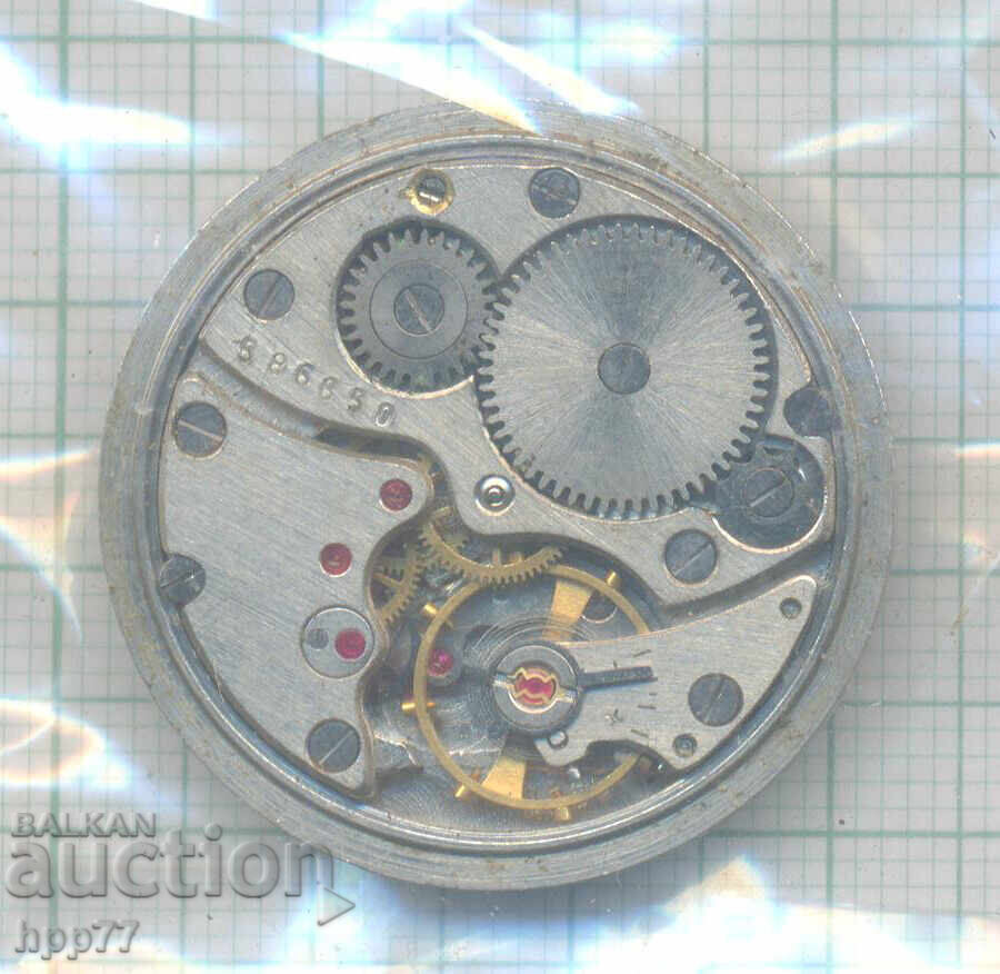 механизъм за часовник   91 с цена € 0.01 | 0.02 лв.