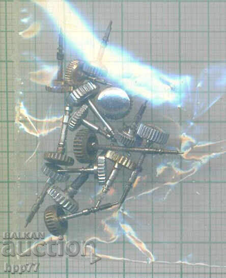 μέρη ρολογιού 18 με τιμή € 2.05 | 4.01 BGN