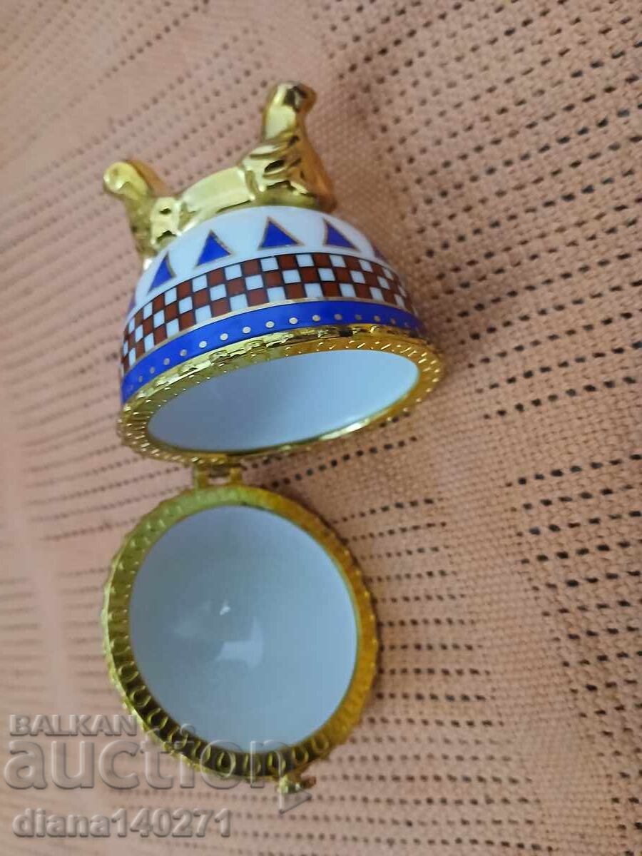 Livrarea Cutie din porțelan în formă de ou, 10 cm