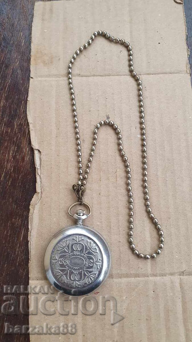 Ceas de buzunar Molnija cu capac cu preț € 15.00 | 29.34 BGN Ceas de buzunar Molnija cu capac cu preț € 15.00 | 29.34 BGN