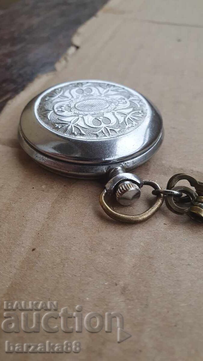 Livrarea Ceas de buzunar Molnija cu capac Livrarea Ceas de buzunar Molnija cu capac