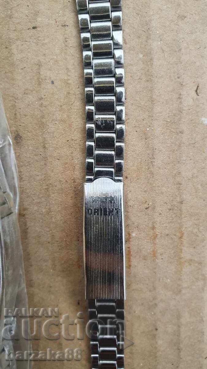 Lanț de damă Orient cu preț € 4.00 | 7.82 BGN Lanț de damă Orient cu preț € 4.00 | 7.82 BGN