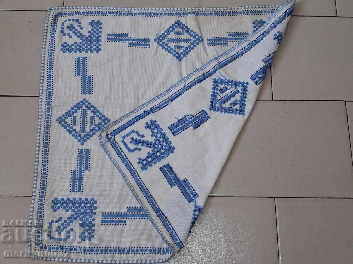 Παλιά κεντητή επιταγή, τραπεζομάντηλο, milo, βουλγαρικό κέντημα με τιμή € 21.99 | 43.01 BGN