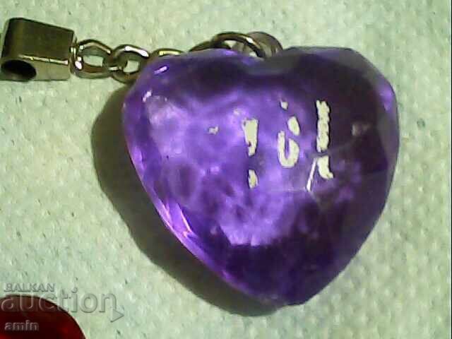 Licitație Bucăți de inimă de cristal alb