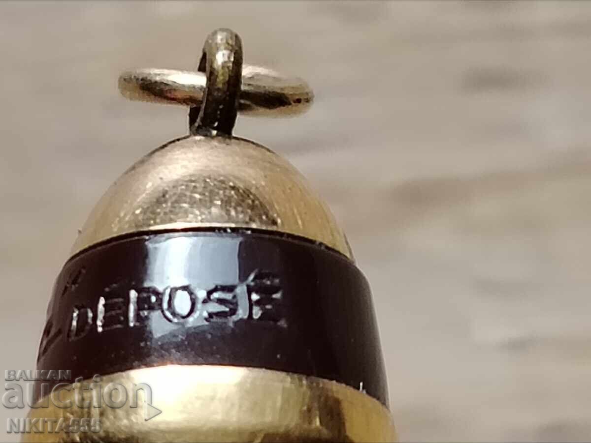 Pix mic și frumos UNIC Depose din Franța cu preț € 150.00 | 293.37 BGN