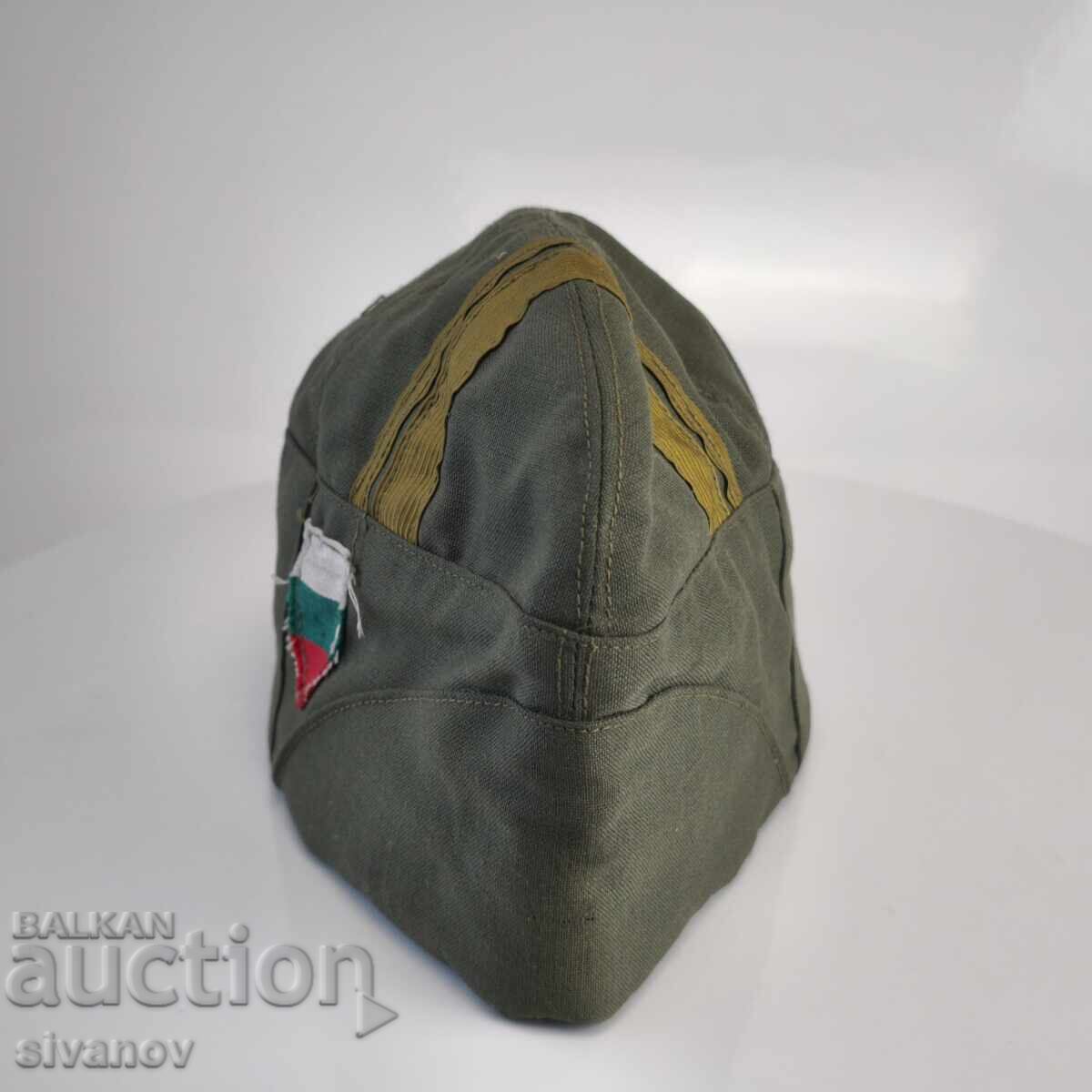 Stara bŭlgarska voĭnishka shapka razmer 52 #6342 με τιμή € 9.99 | 19.54 BGN Stara bŭlgarska voĭnishka shapka razmer 52 #6342 με τιμή € 9.99 | 19.54 BGN