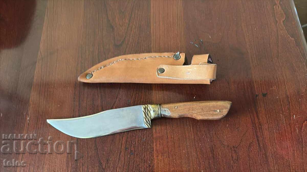Cuțit de vânătoare handmade cu teacă cu preț € 24.00 | 46.94 BGN