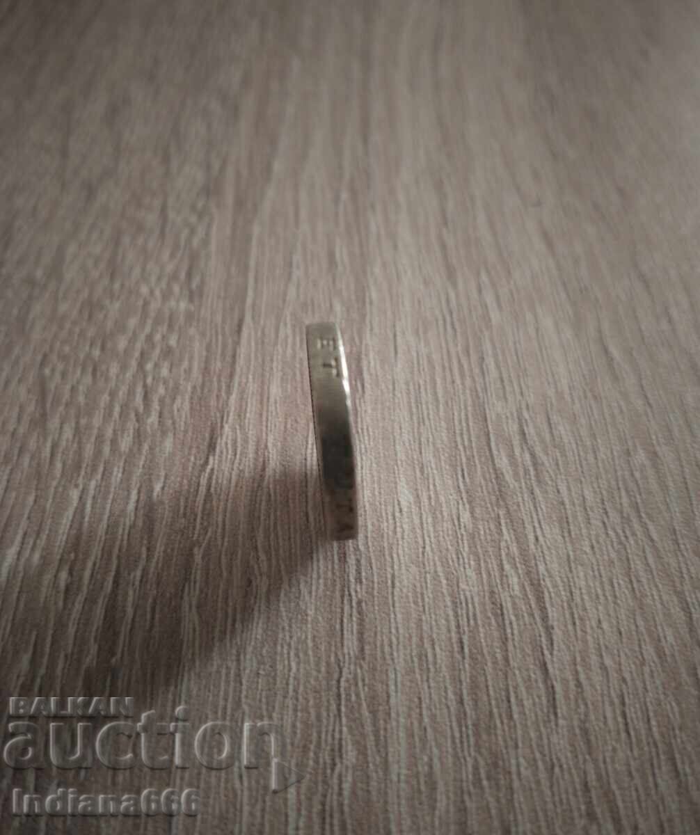 Auction  1 pound 1997