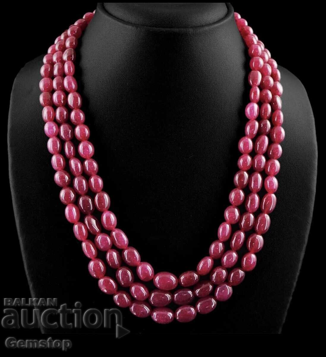 BZC! Colier triplu din rubin-corindon de 688k de la 1st!