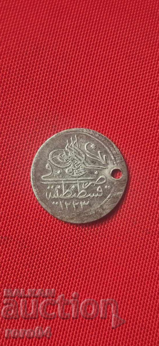 5 PERE 1774 cu preț € 4.99 | 9.76 BGN
