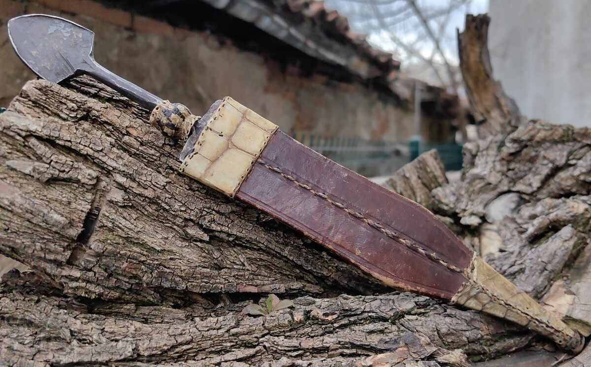 CUȚIT AFRICANCAMĂ LAMĂ CANIE