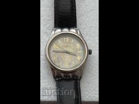 FOSSIL QUARTZ RAR NU ȘTIU DACĂ FUNCȚIONEAZĂ BZȚ.!!!!!