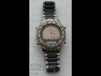 SHARP QUARTZ RARE DON'T KNOW IF IT WORKS BZ !!!