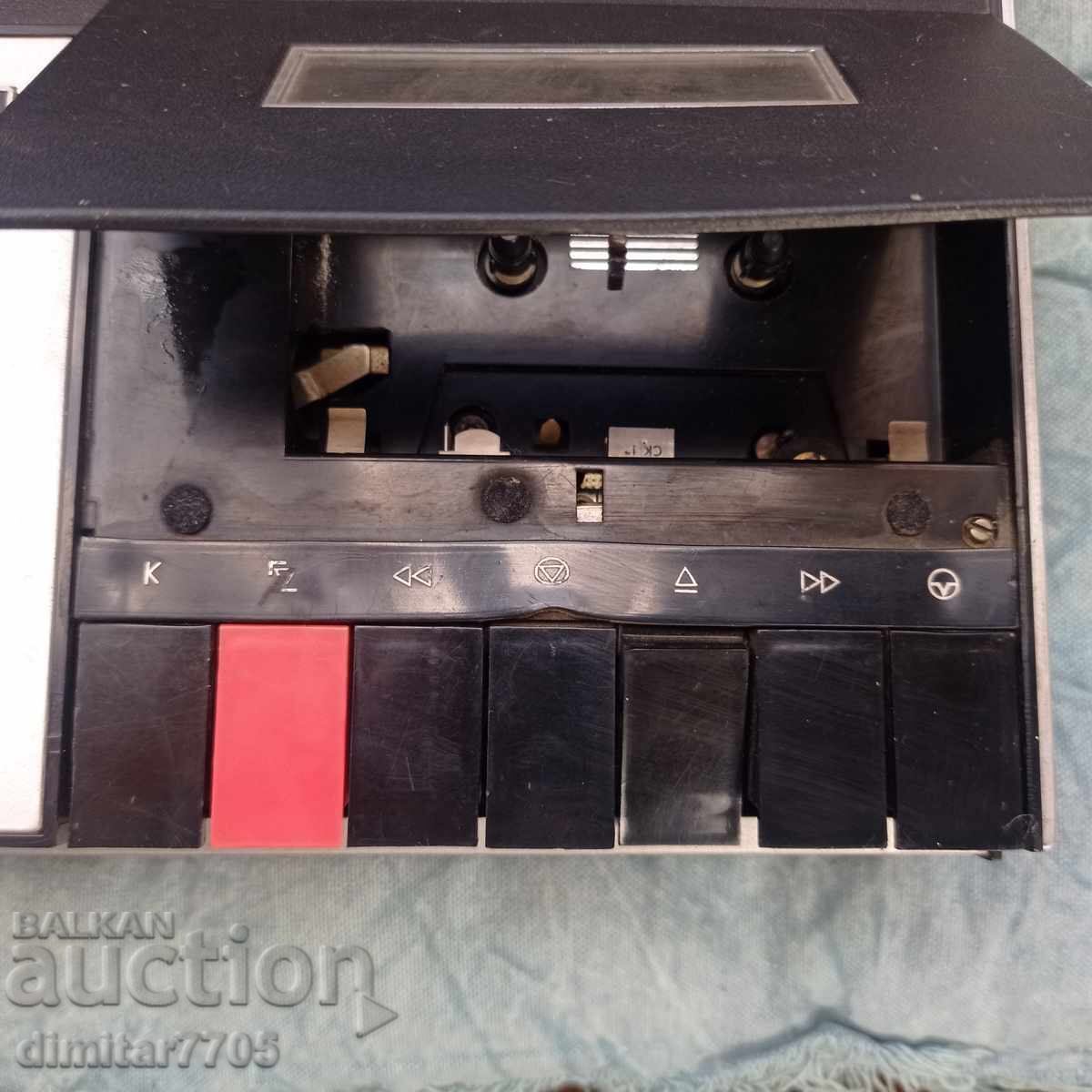 Δημοπρασία Μαγνητόφωνο ΒΕΣΝΑ 306