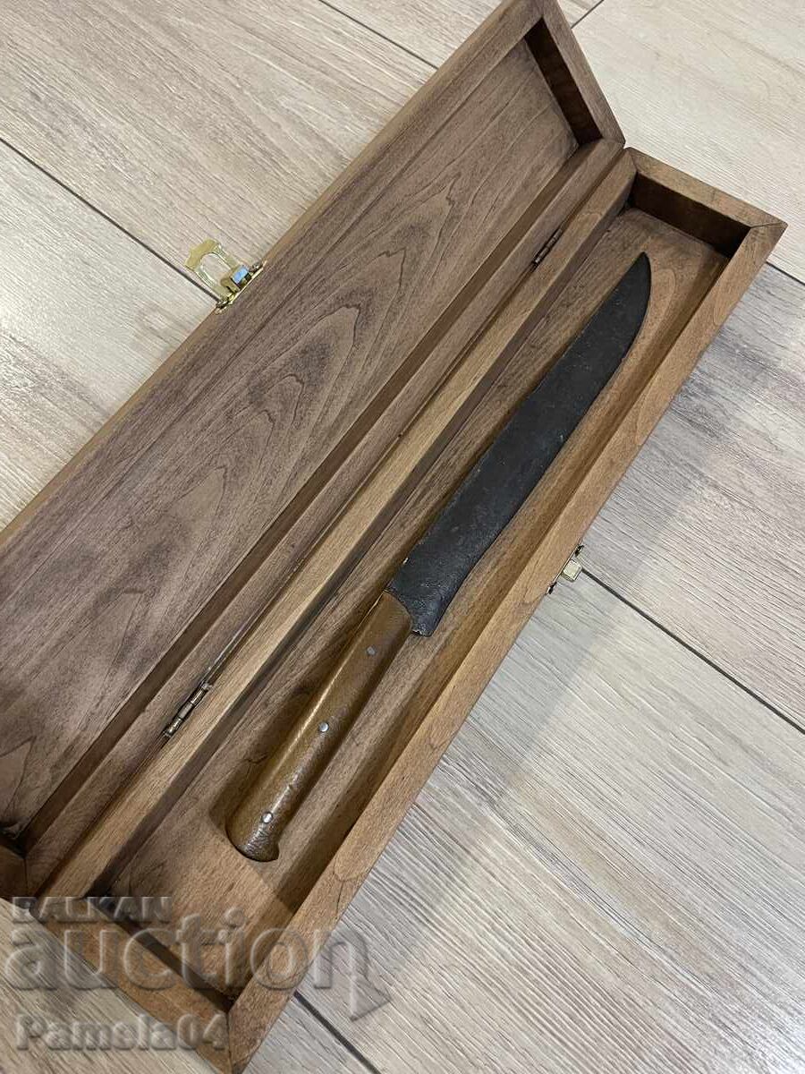 Аукцион Каракулак,Руплук,Стар нож,Буйновски нож,Ятаган