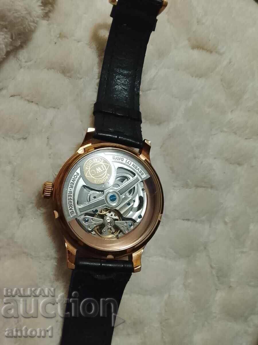 Доставка на Часовник