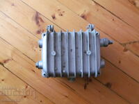 Amplificator pentru televiziune prin cablu, hermetic, turn, montaj exterior