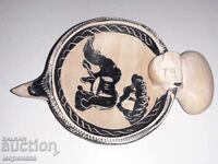 ПЕПЕЛНИК ''ХИПОПОТАМ''. КАМЪК