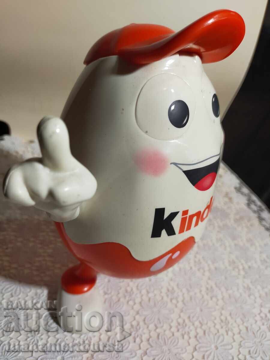 Ou figurină cu preț € 10.00 | 19.56 BGN