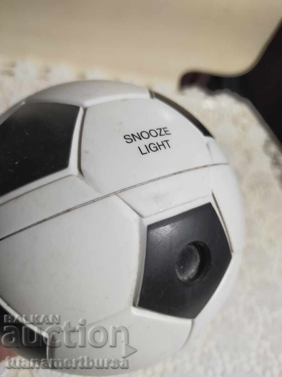 Livrarea Ceas în formă de minge