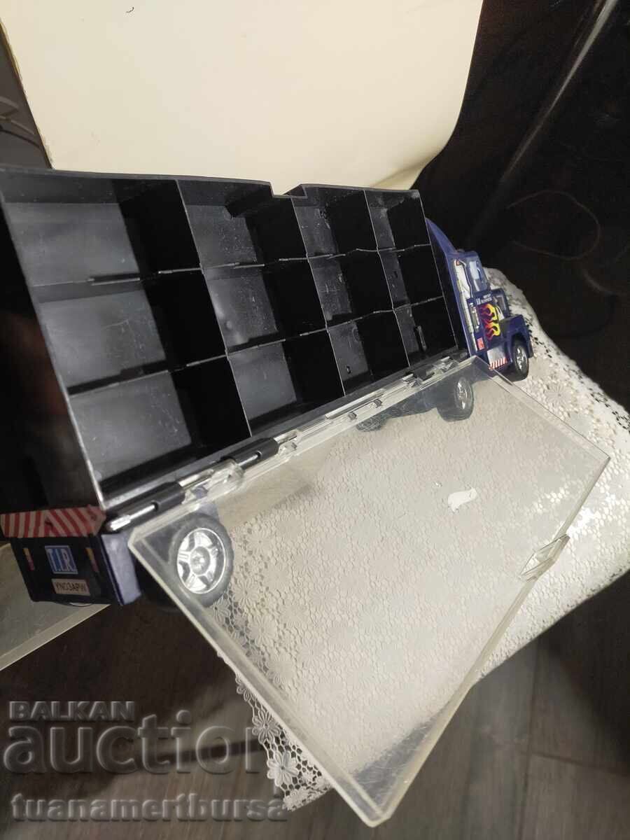 Licitație Camion Hot Wheels