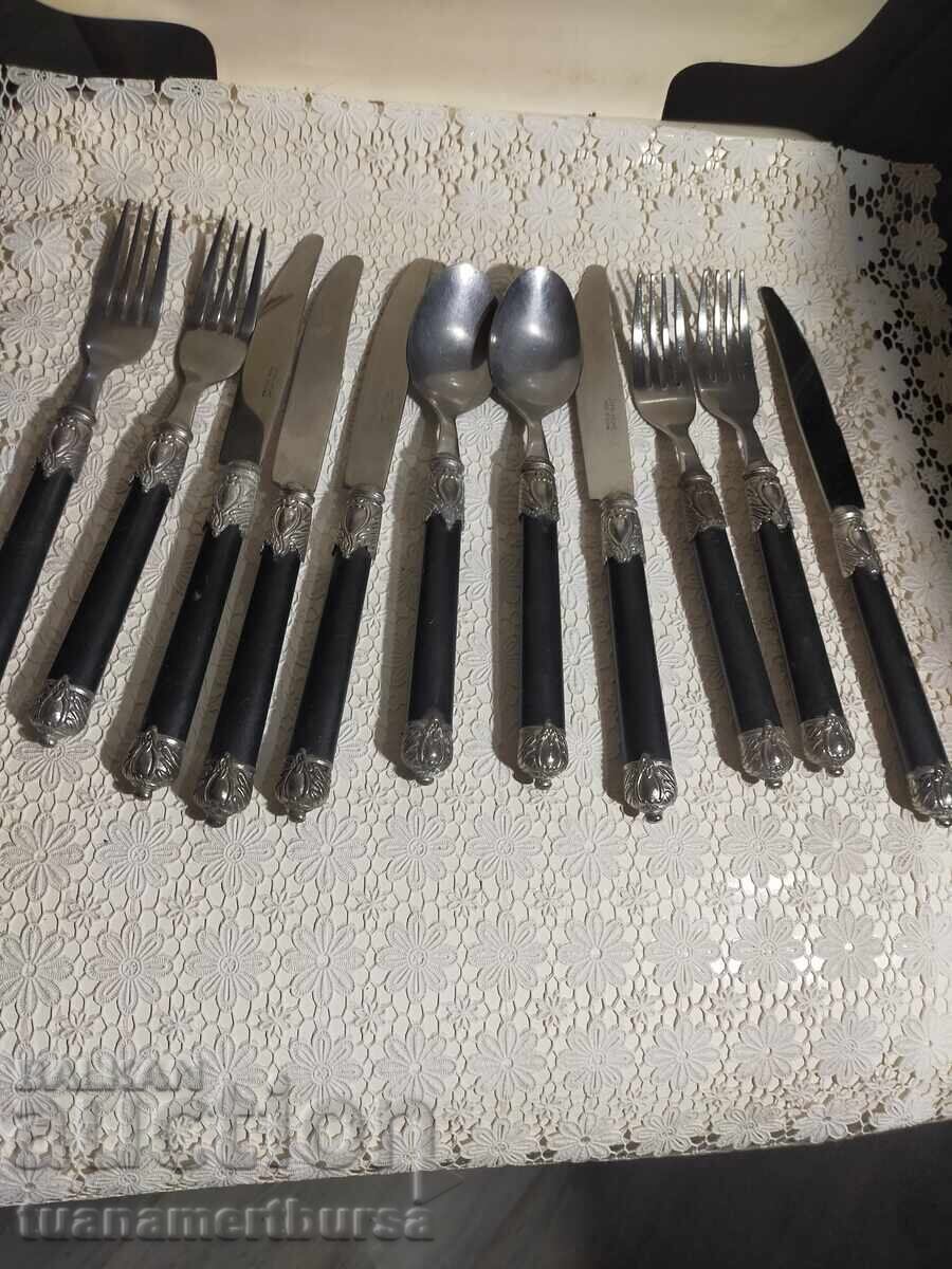 πιρούνι μαχαίρι κουτάλι με τιμή € 20.00 | 39.12 BGN