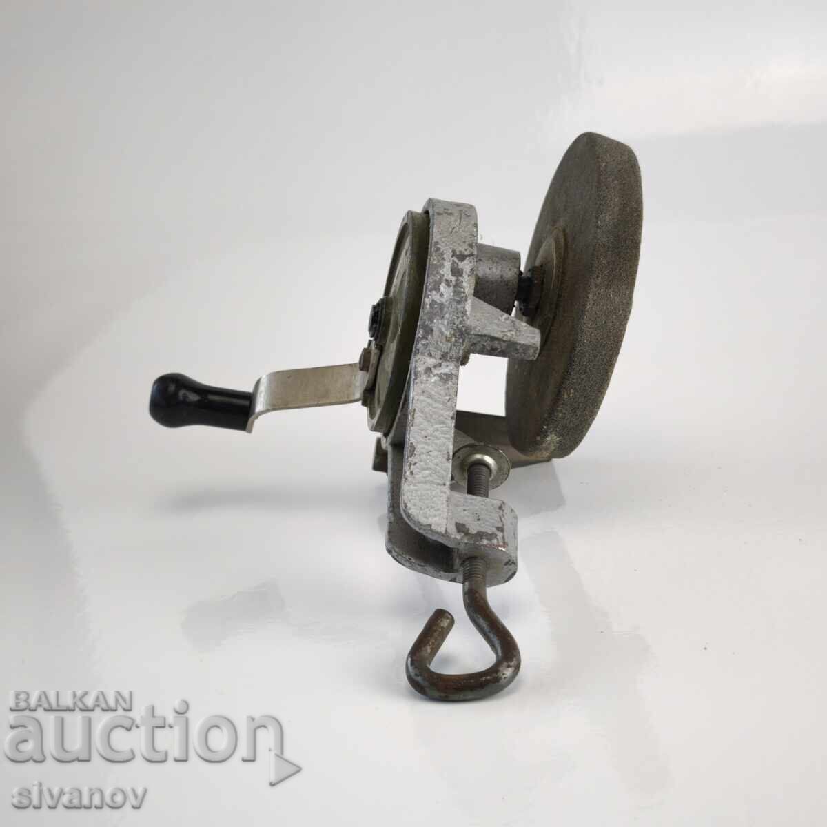 Vechi șmirghel manual sovietic ascuțitoare #6345 cu preț € 14.99 | 29.32 BGN