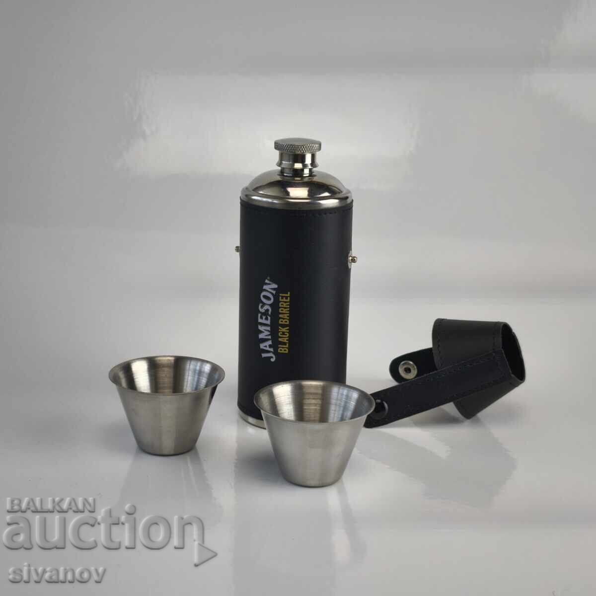 Set cadou Jameson Black Barrel cu 2 pahare #6347 cu preț € 7.99 | 15.63 BGN Set cadou Jameson Black Barrel cu 2 pahare #6347 cu preț € 7.99 | 15.63 BGN